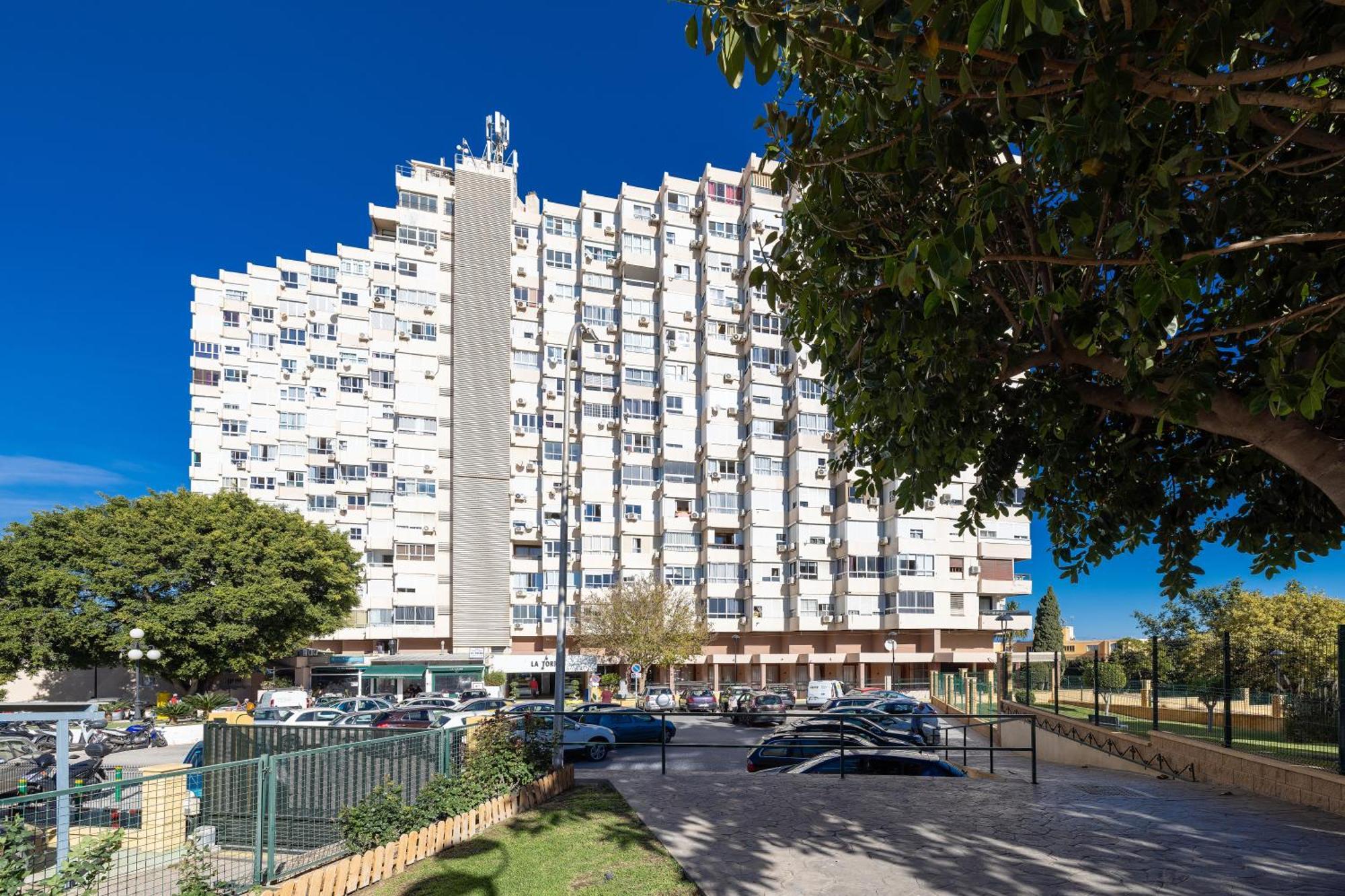 Sun Apartments Торремолинос Экстерьер фото