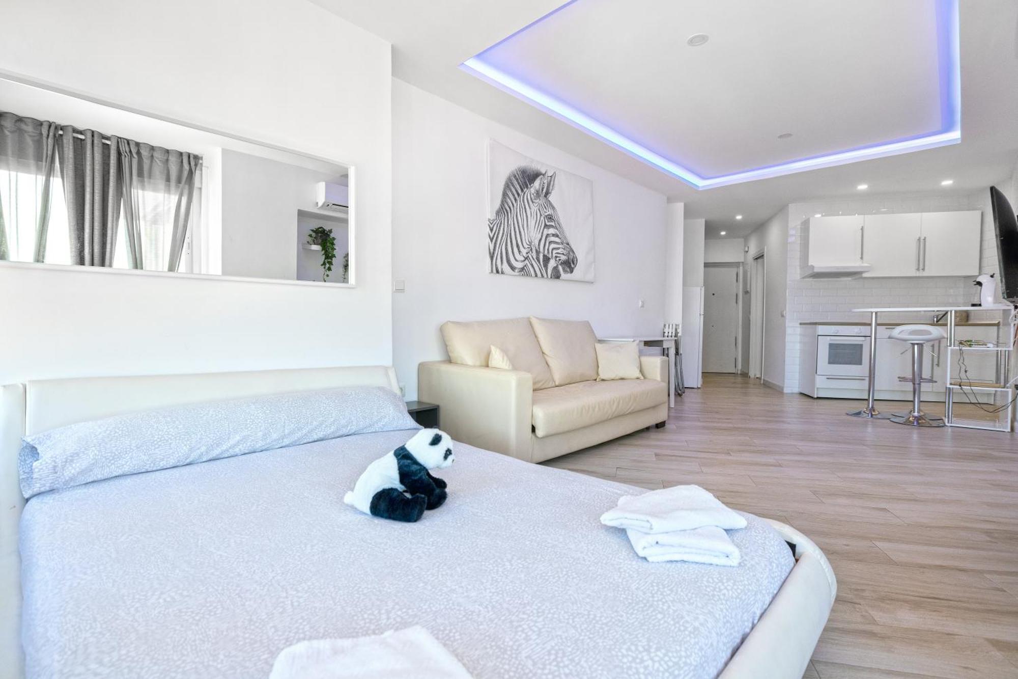 Sun Apartments Торремолинос Экстерьер фото